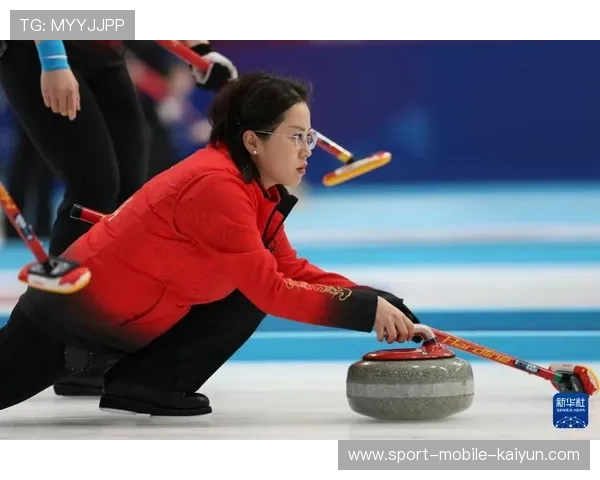 中国冰壶女队泛大陆锦标赛夺冠 王芮率队全胜收官