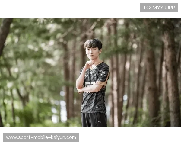 T1选手夺冠后采访展现不同心境，Doran激动反差老将淡定